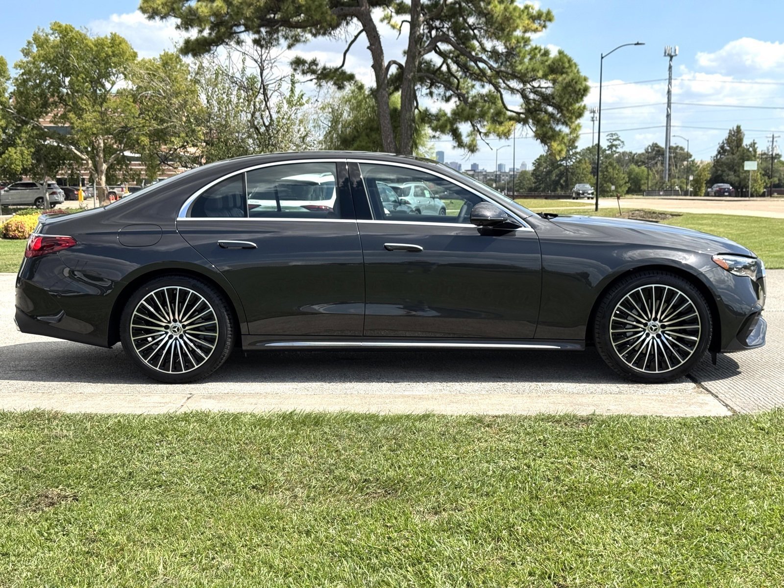 New 2026 Graphite Grey Metallic Mercedes-Benz E 350 image 24