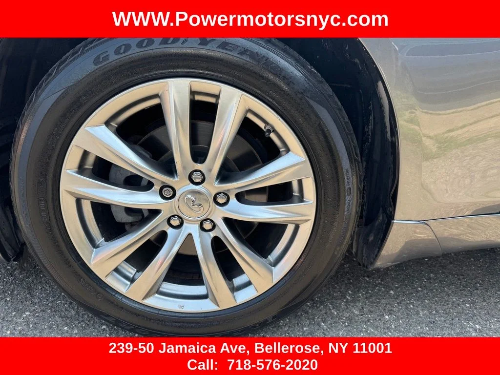 Used 2017 Gray INFINITI 3.7X image 17