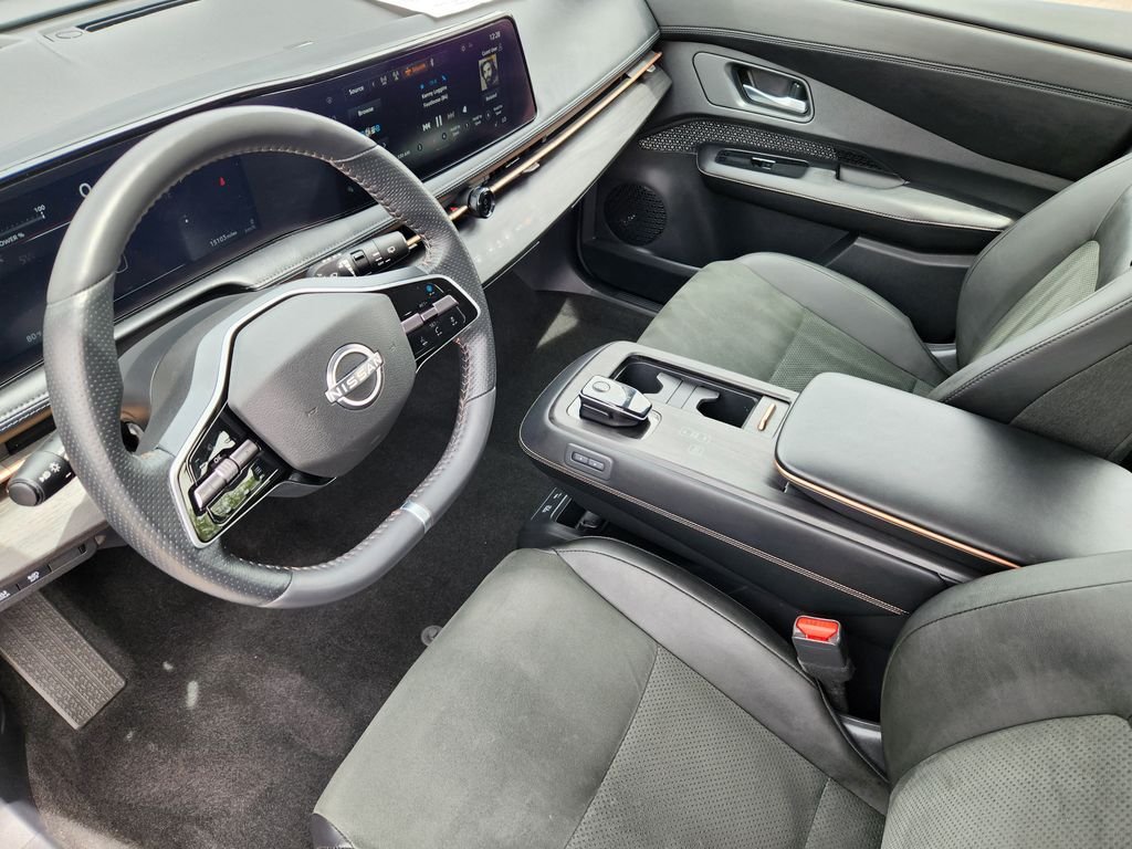 Certified Used 2023 Gray Nissan ENGAGE image 10