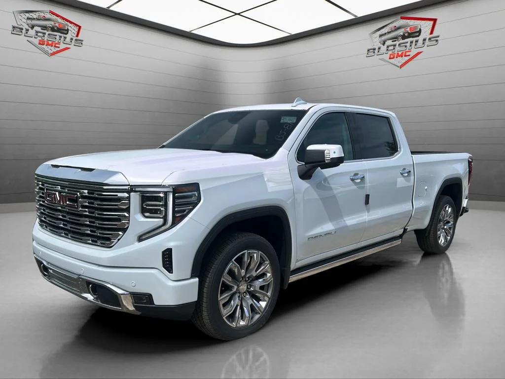 2026 GMC Sierra 4WD Crew Cab Short Box Denali's photo