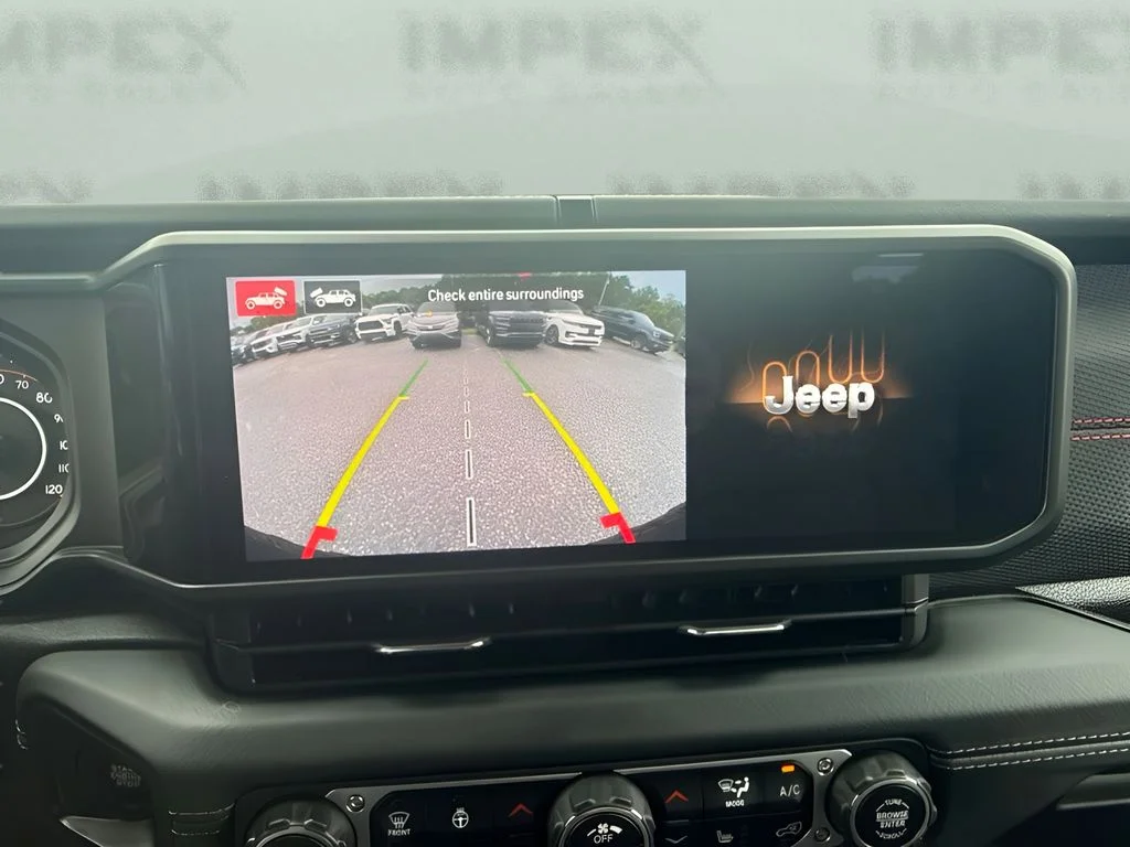 Used 2025 Green Jeep Rubicon X image 11