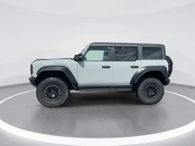 Used 2022 Green Ford Raptor image 4