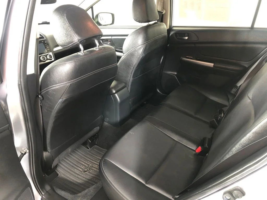 Used 2015 Silver Subaru 2.0i Sport Limited image 15