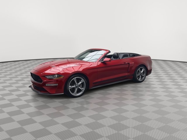 Used 2023 Rapid Red Metallic Tinted Clearcoat Ford GT Premium image 35