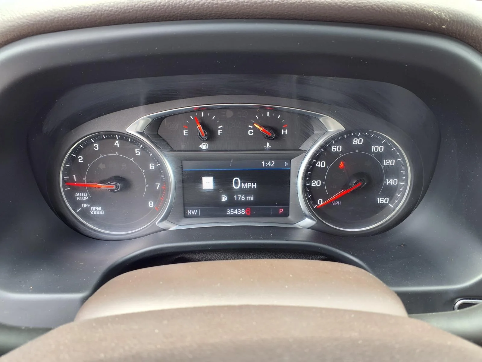 Used 2023 Red GMC SLT image 9