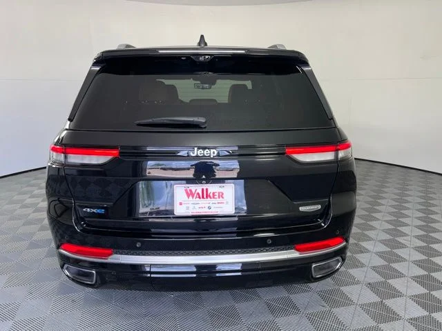 Used 2023 Black Jeep Summit 4xe image 6