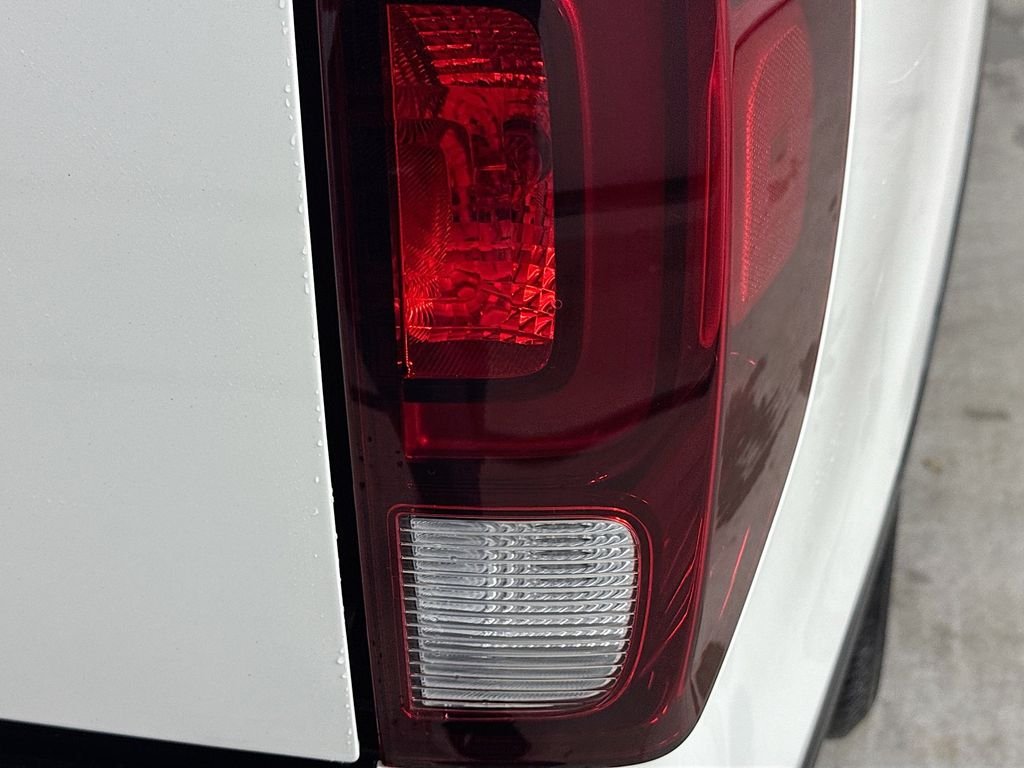 Used 2019 White Diamond Honda RTL-T image 34