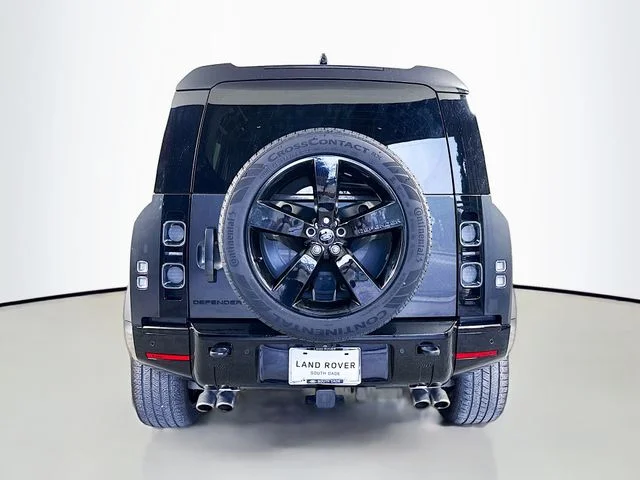 Certified Used 2024 Gray Land Rover V8 image 6