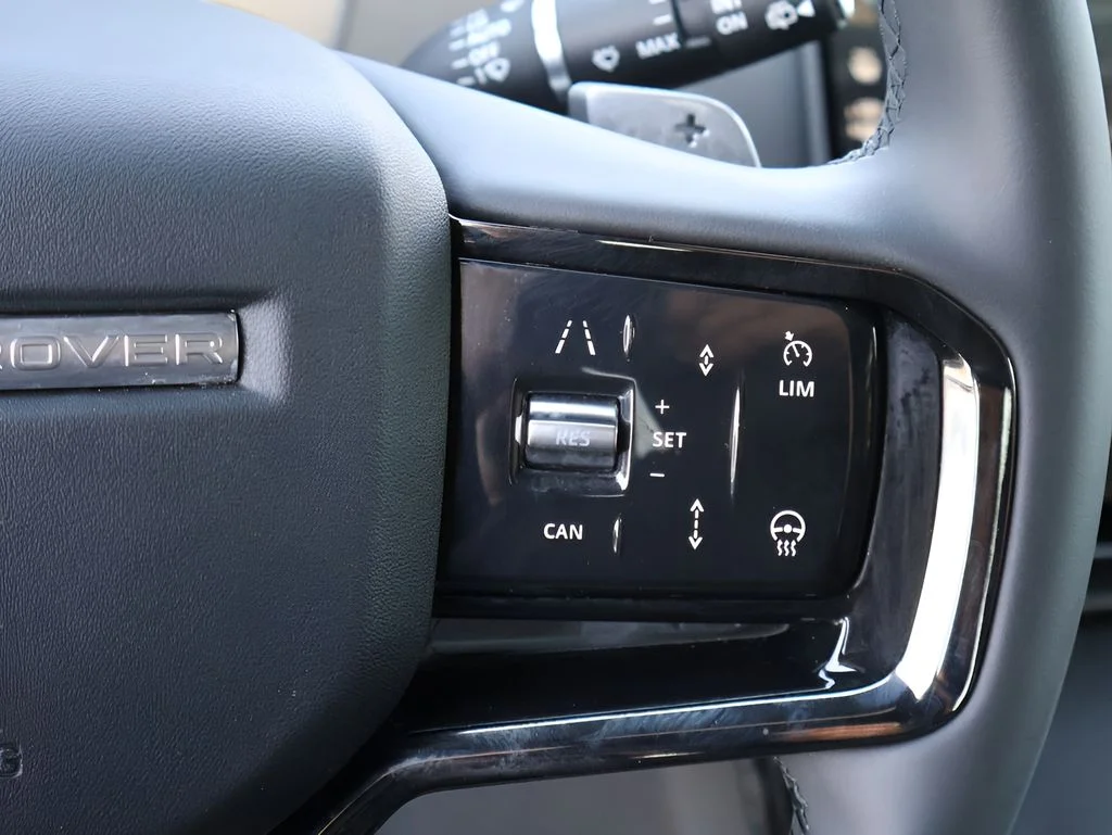 2026 Land Rover Range Rover Evoque Dynamic SE - Photo 31
