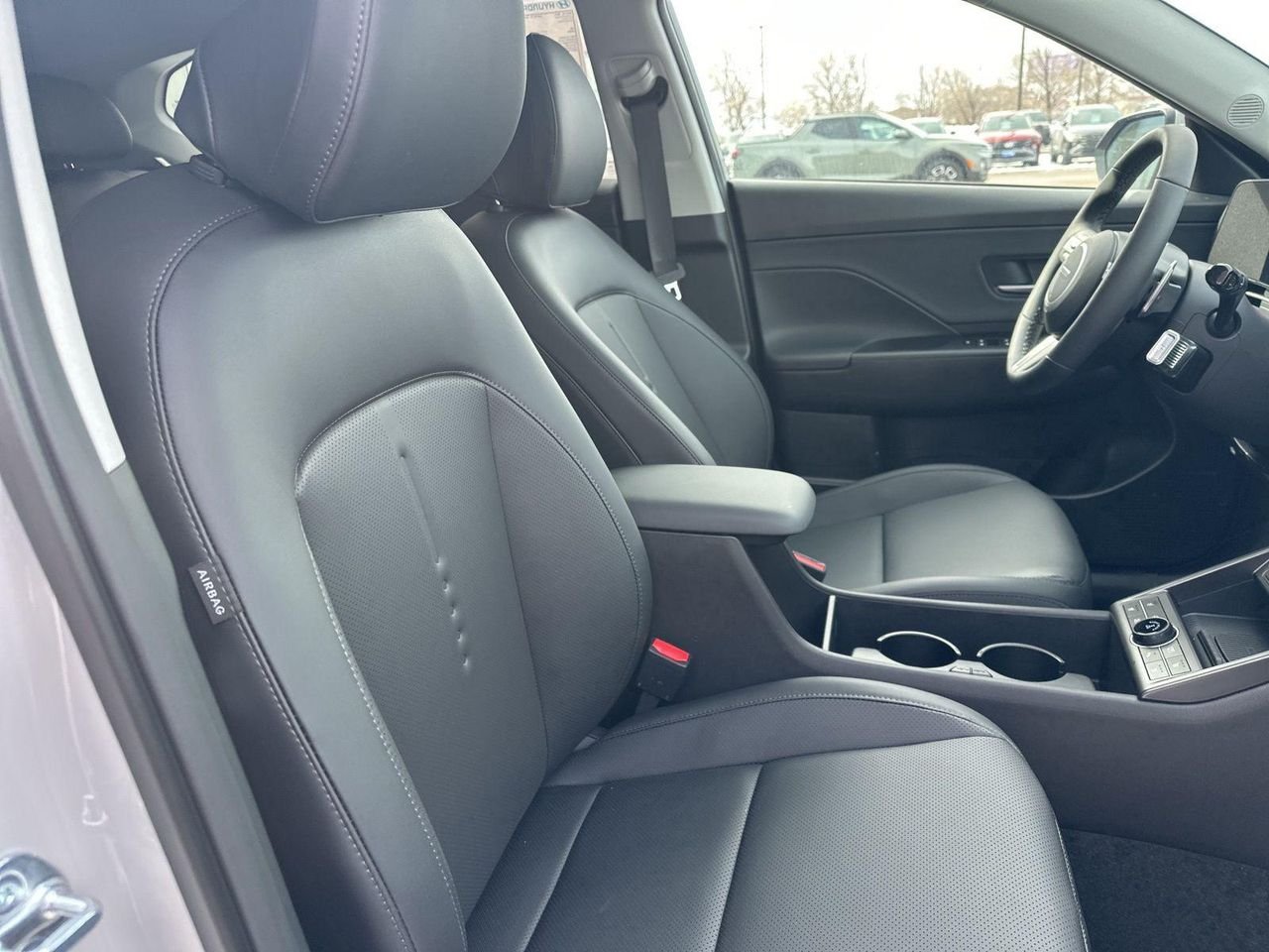 2026 Hyundai Kona Limited - Photo 29