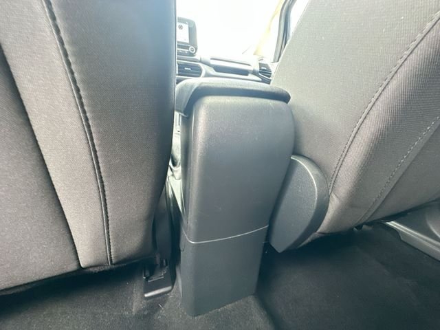 Used 2019 Black Ford SE image 23