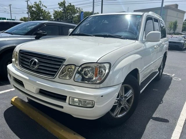 Used 2007 White Lexus 470 image 1