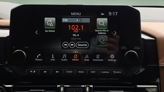 Used 2022 Boulder Gray Pearl Nissan Platinum image 27