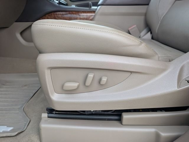 Used 2020 Black Chevrolet Premier image 20