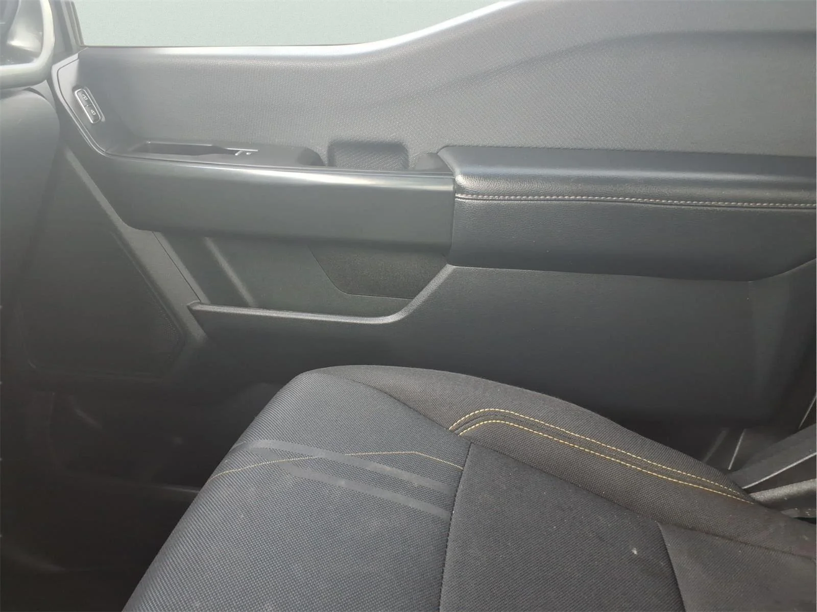 Used 2024 Oxford White Ford STX image 25