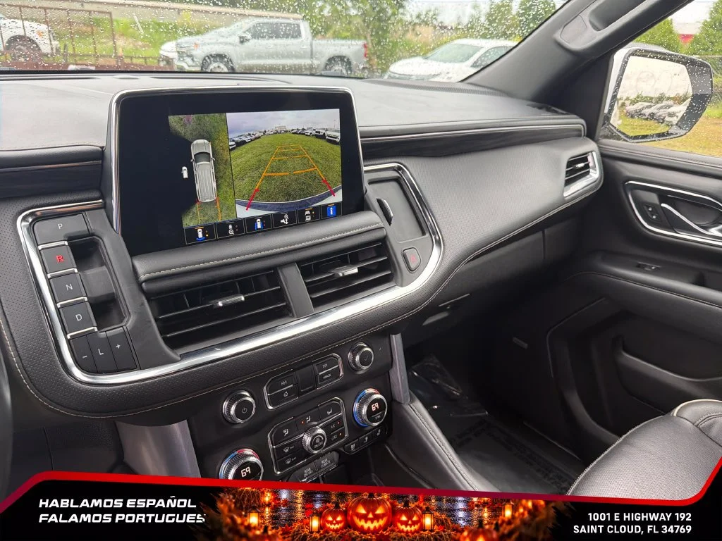Used 2022 WHITE FROST TRICOAT GMC SLT image 23
