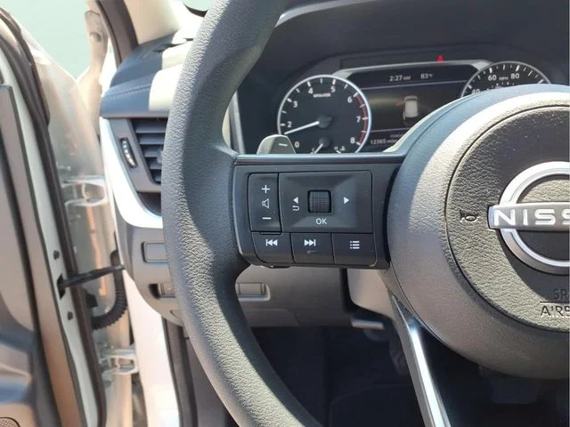 Used 2024 White Nissan S image 22