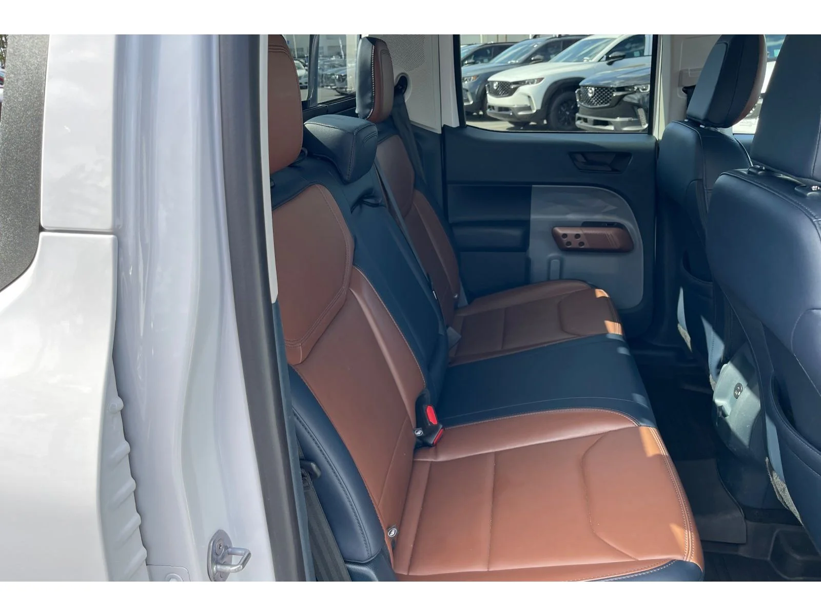 Used 2023 Oxford White Ford LARIAT image 17