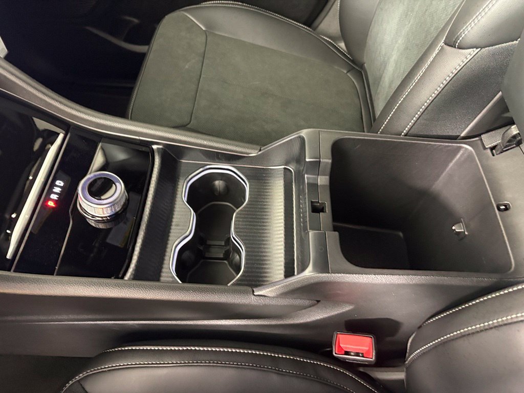 New 2027 High-Gloss Black Paint Jeep Altitude image 33