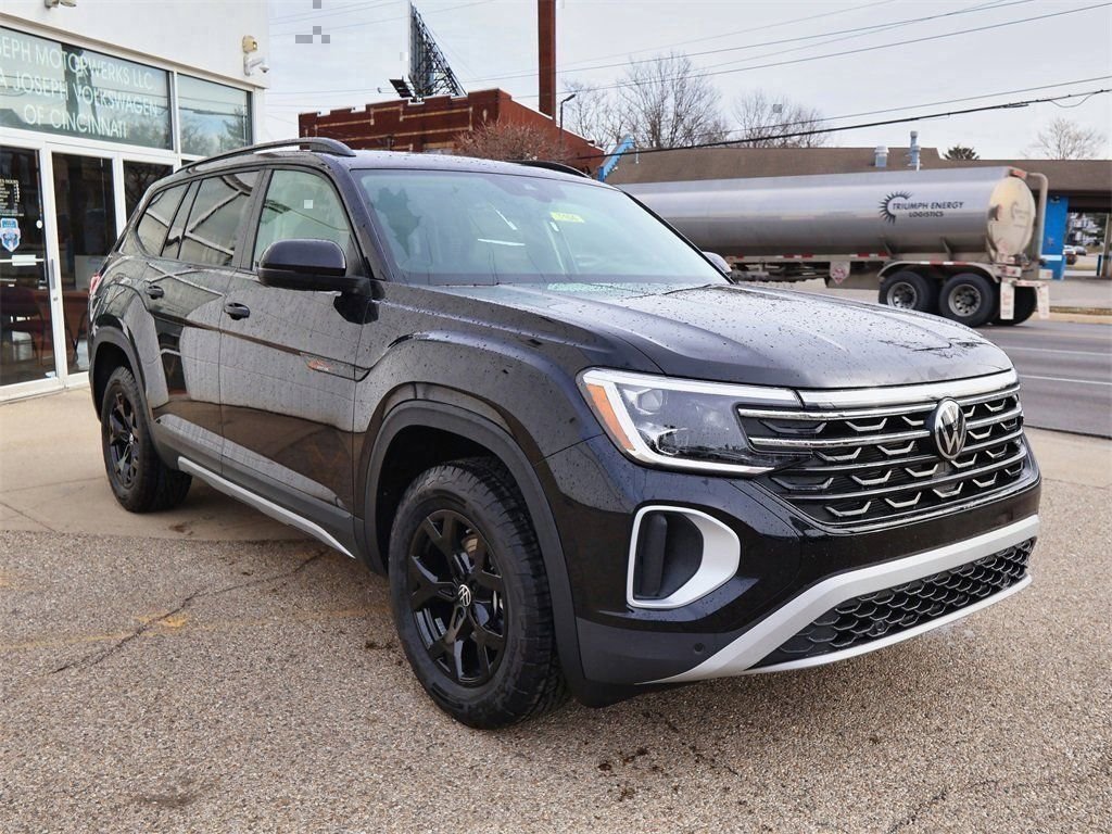 New 2026 Black Volkswagen 2.0T Peak Edition image 7