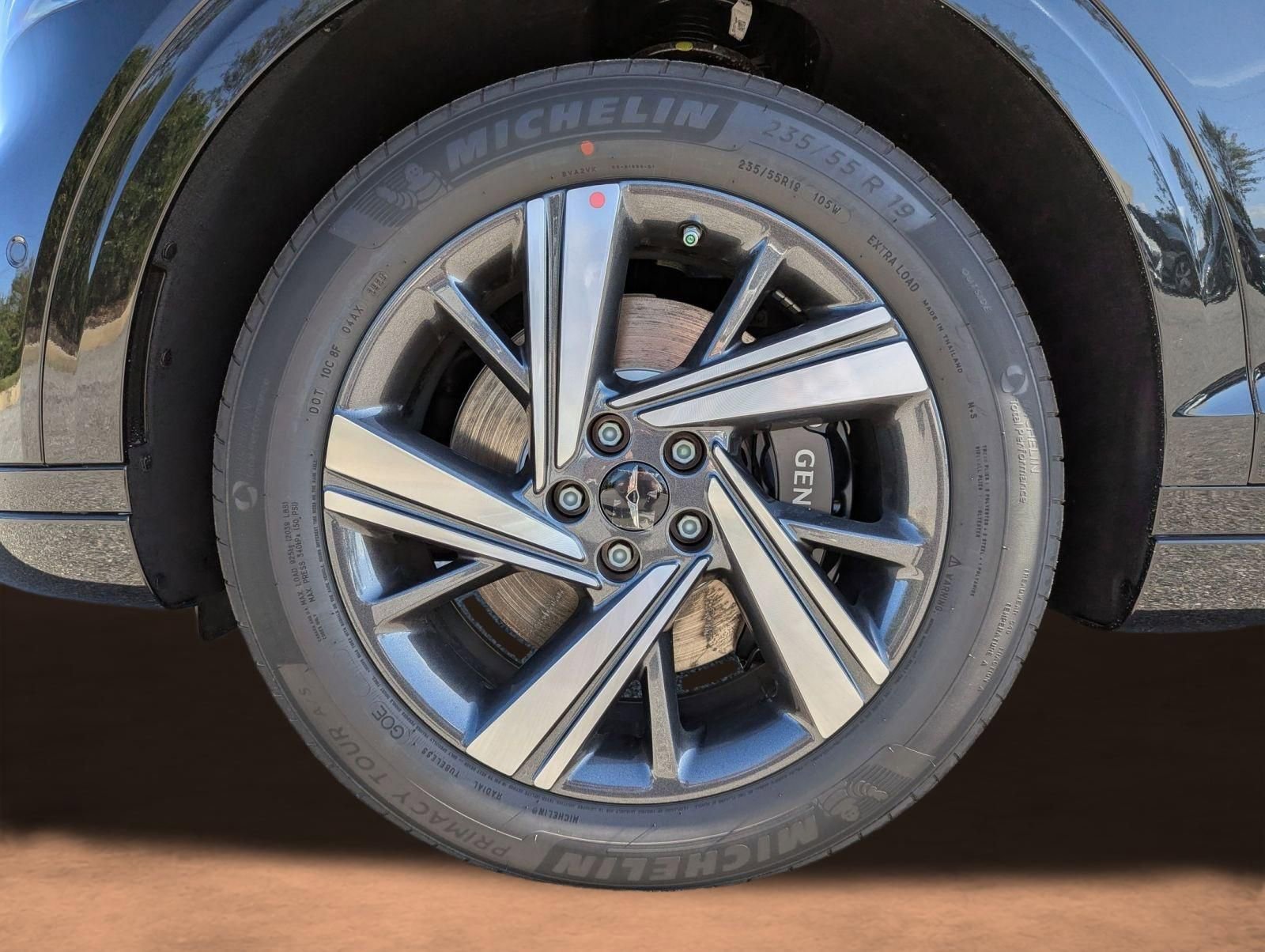 2026 GENESIS GV70 Sport Advanced - Photo 15