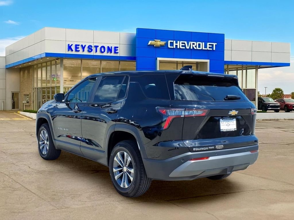 New 2027 Mosaic Black Metallic Chevrolet LT image 3