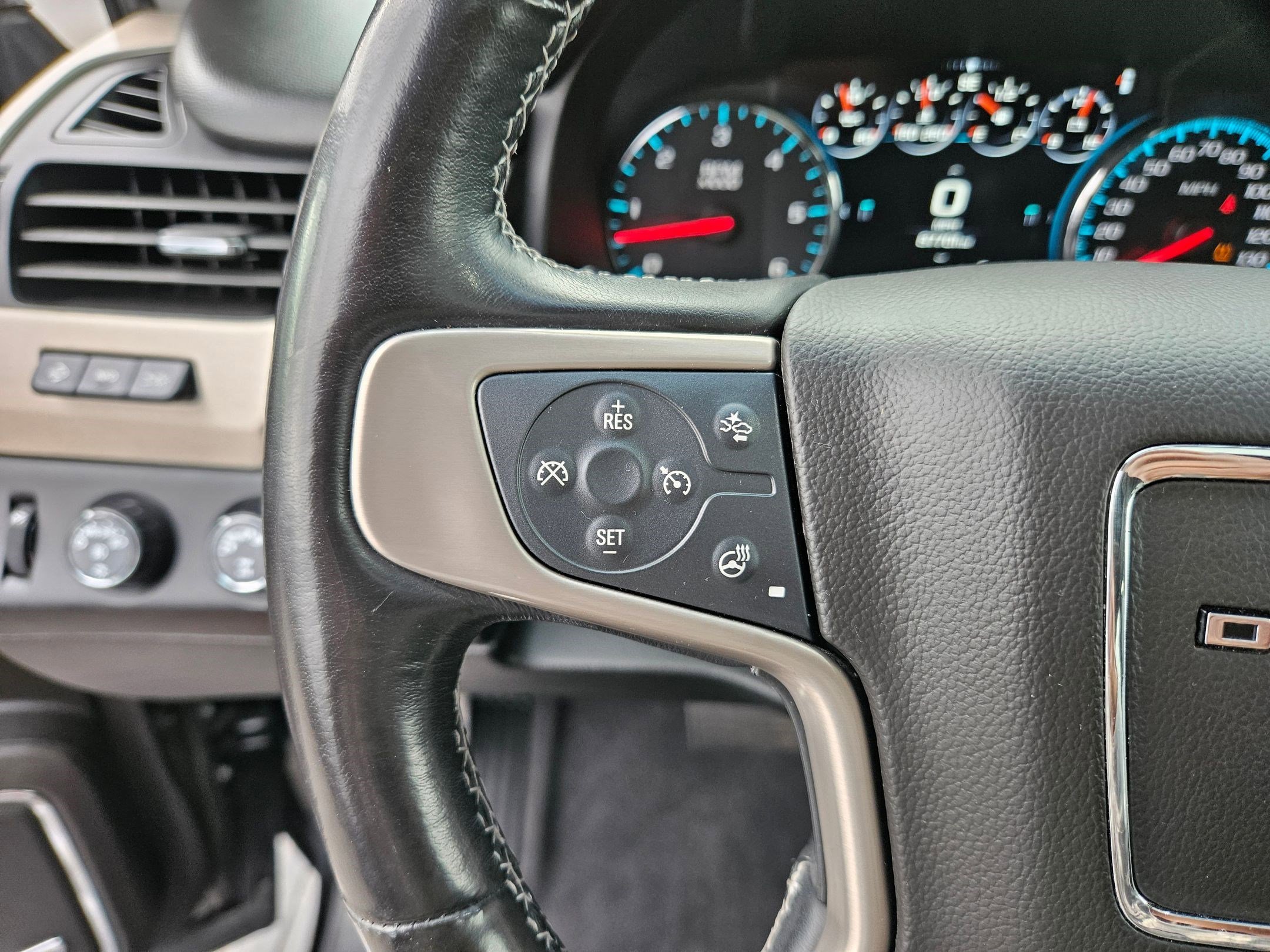 Used 2020 Onyx Black GMC Denali image 18
