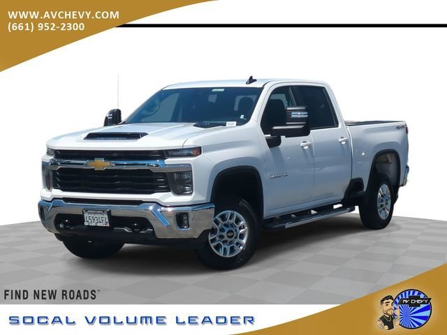 2025 Chevrolet Silverado HD LT 4WD Crew Cab Standard Box's photo