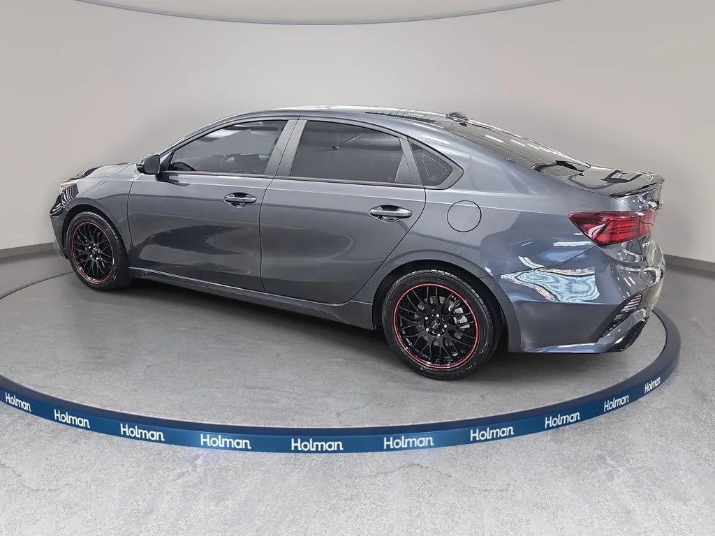 Used 2023 Gray Kia GT-Line image 9