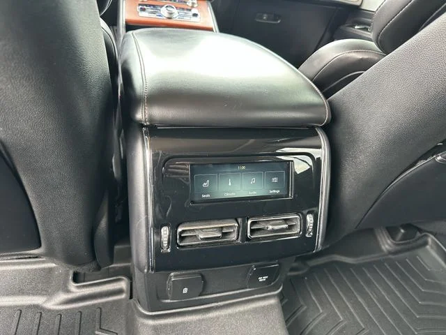 Used 2020 Gray Lincoln Reserve image 15