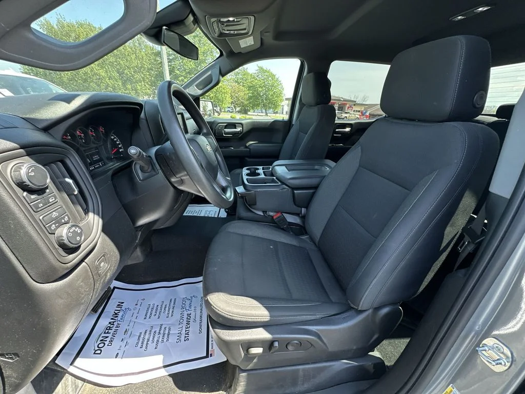 Used 2024 Gray Chevrolet Custom image 11
