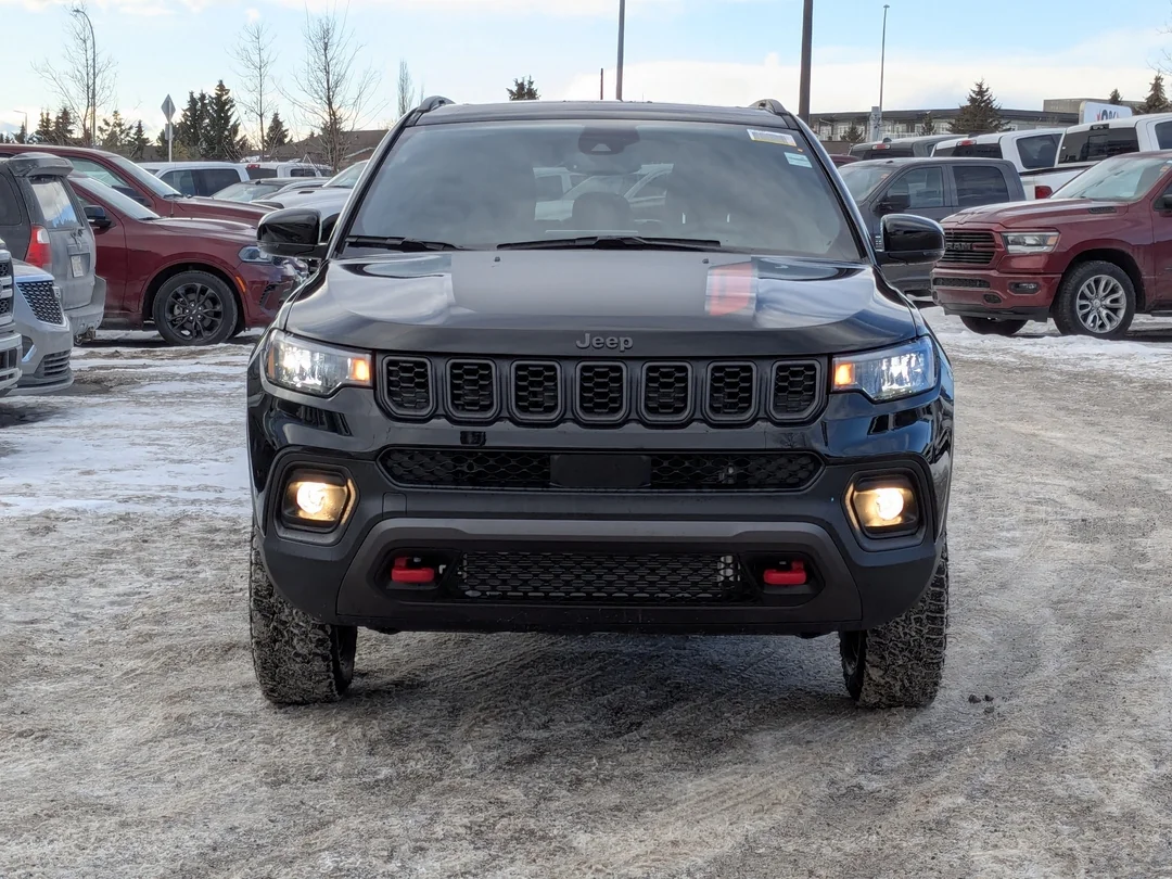 New 2026 Black Jeep Trailhawk - - 4x4 - Sun Sound & Nav - Pano Roof - Active Driving Assist & More! image 3