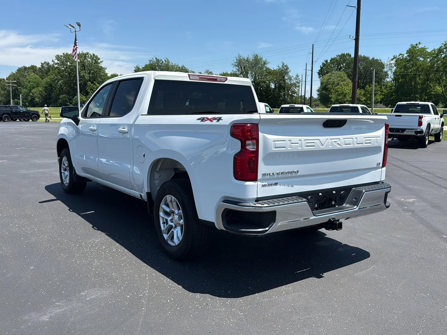 Used 2023 Summit White Chevrolet LT image 17