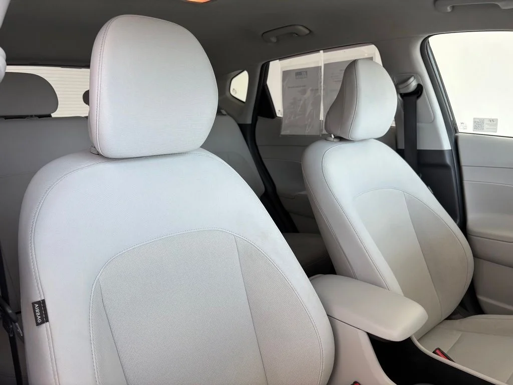 Used 2024 Black Hyundai SEL image 33