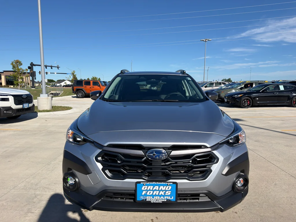New 2026 ICE SILVER METALLIC Subaru Premium image 3