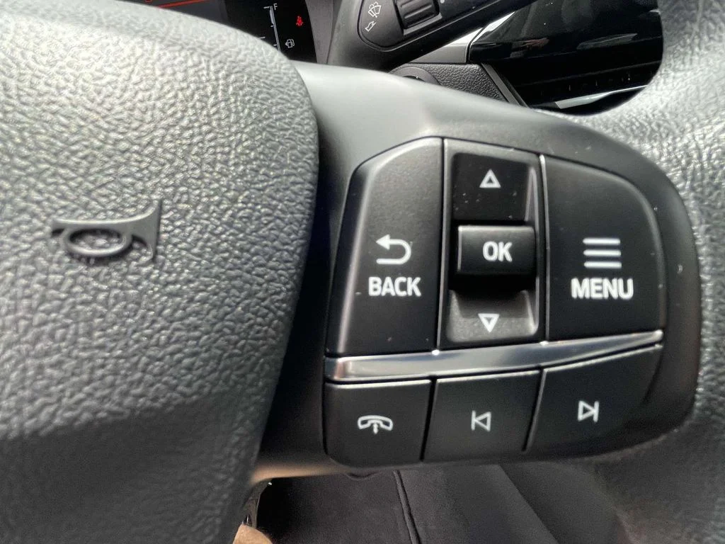 Used 2026 CARBONIZED GRAY METALLIC Ford Active image 19