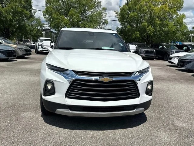 Used 2021 White Chevrolet LT image 9