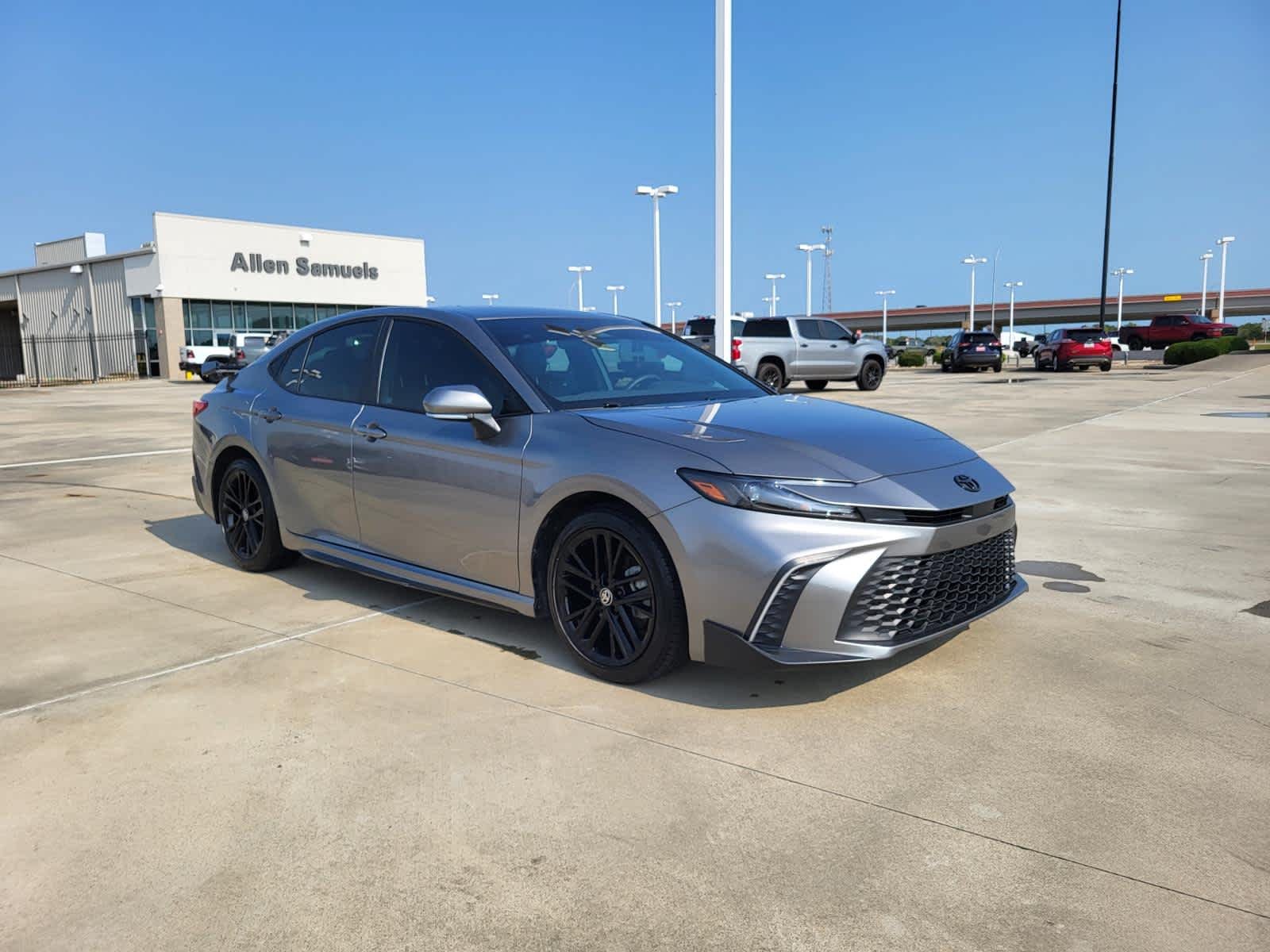 Used 2025 Heavy Metal Toyota SE image 7