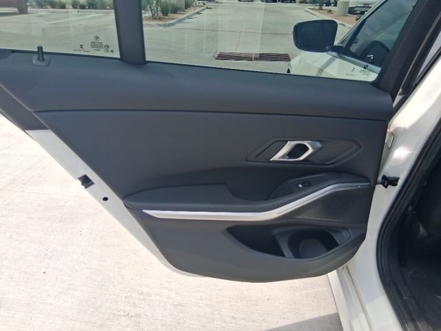 Used 2024 White BMW 330i image 15
