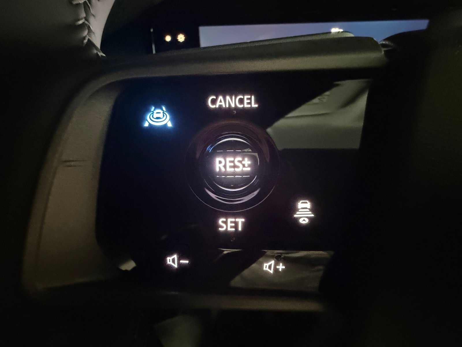 New 2026 Everest White Pearl Tricoat Nissan SV image 18