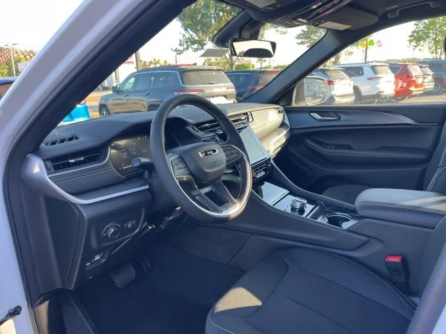 New 2026 Bright White Clearcoat Jeep Laredo image 6