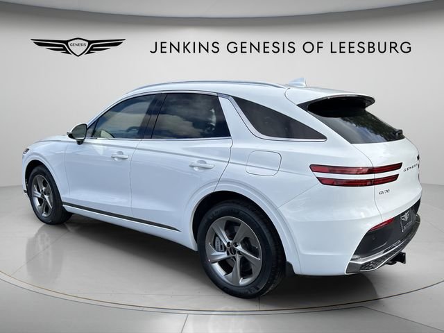 New 2026 White Genesis 2.5T Select image 9