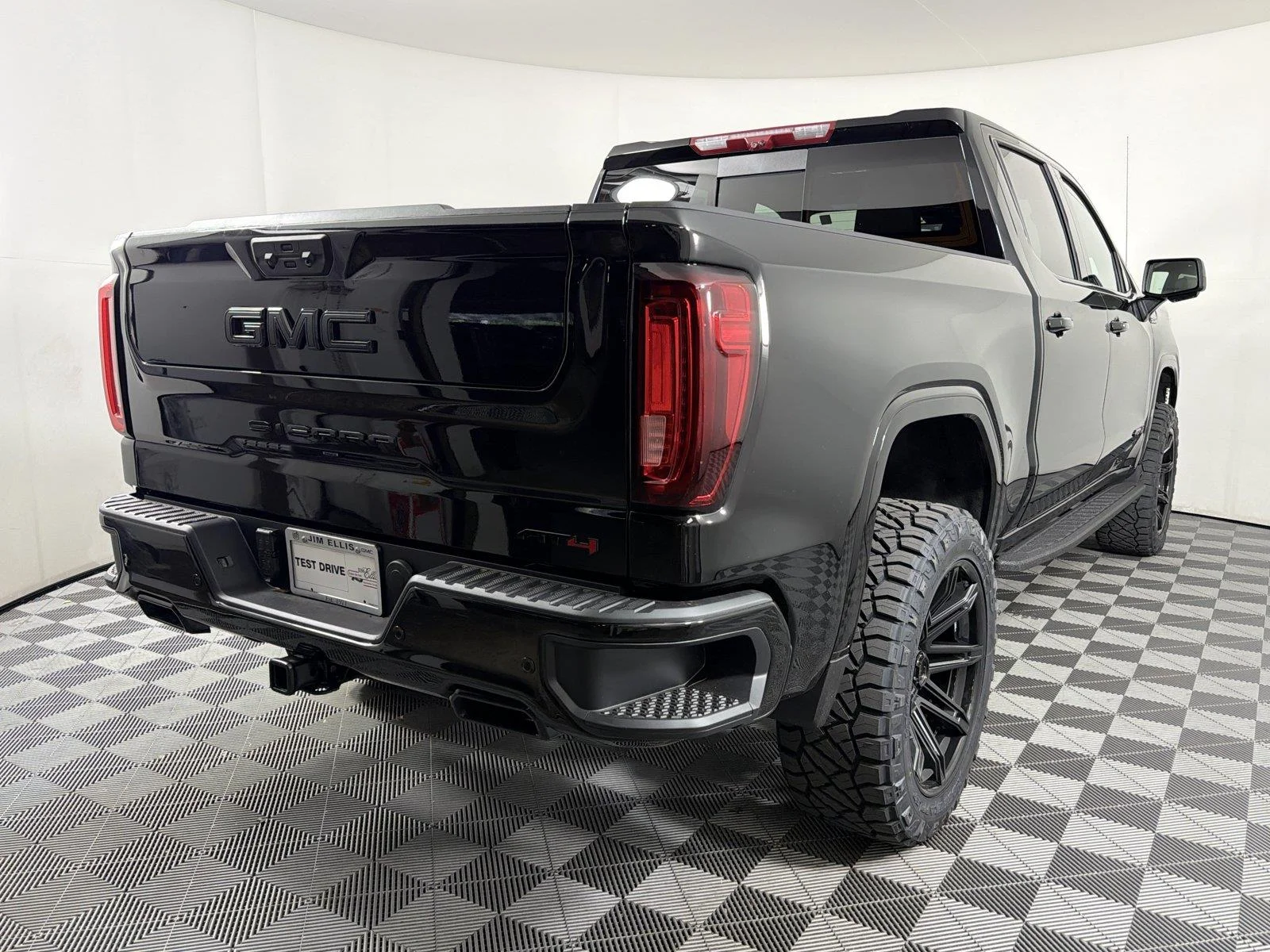 New 2026 Onyx Black GMC AT4 image 6
