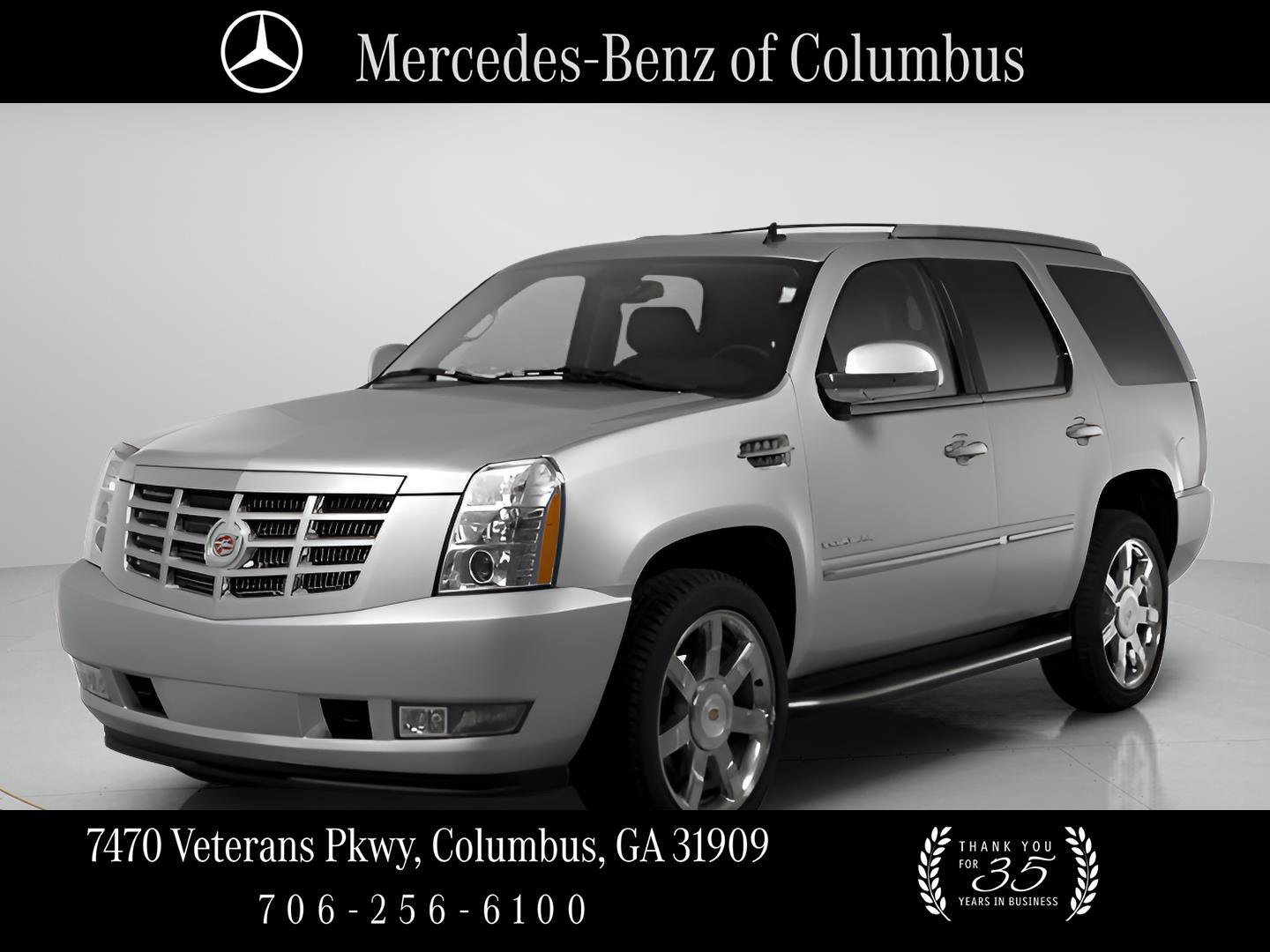 2013 Cadillac Escalade 2WD's photo