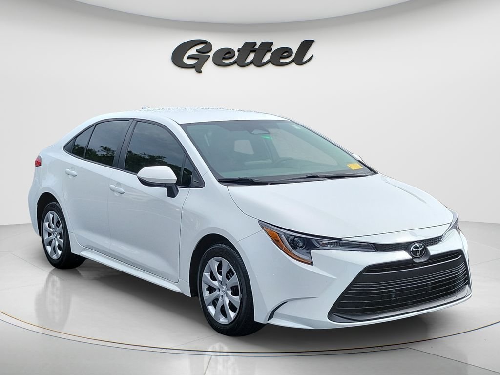 Used 2024 White Toyota LE image 3