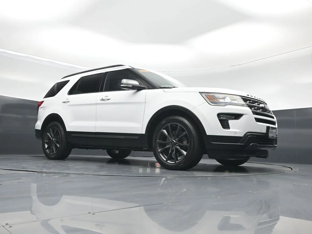 Certified Used 2019 White Ford XLT image 3