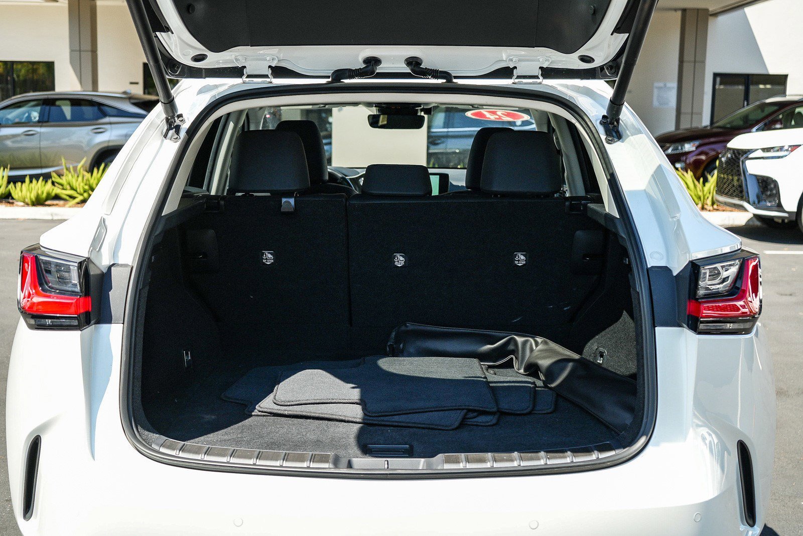2024 Lexus NX 350 - Photo 24