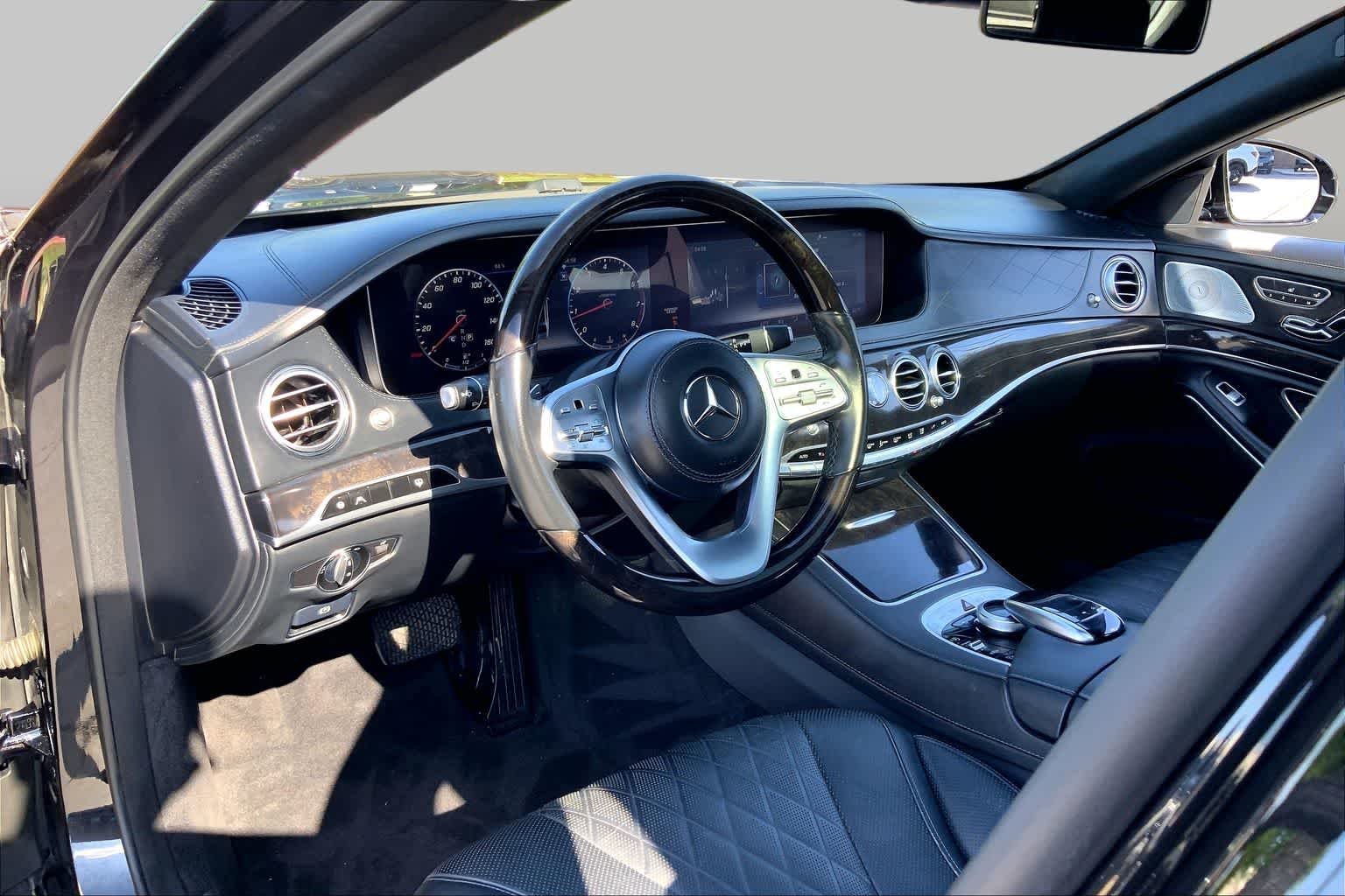 Used 2019 Obsidian Black Metallic Mercedes-Benz S 560 image 18