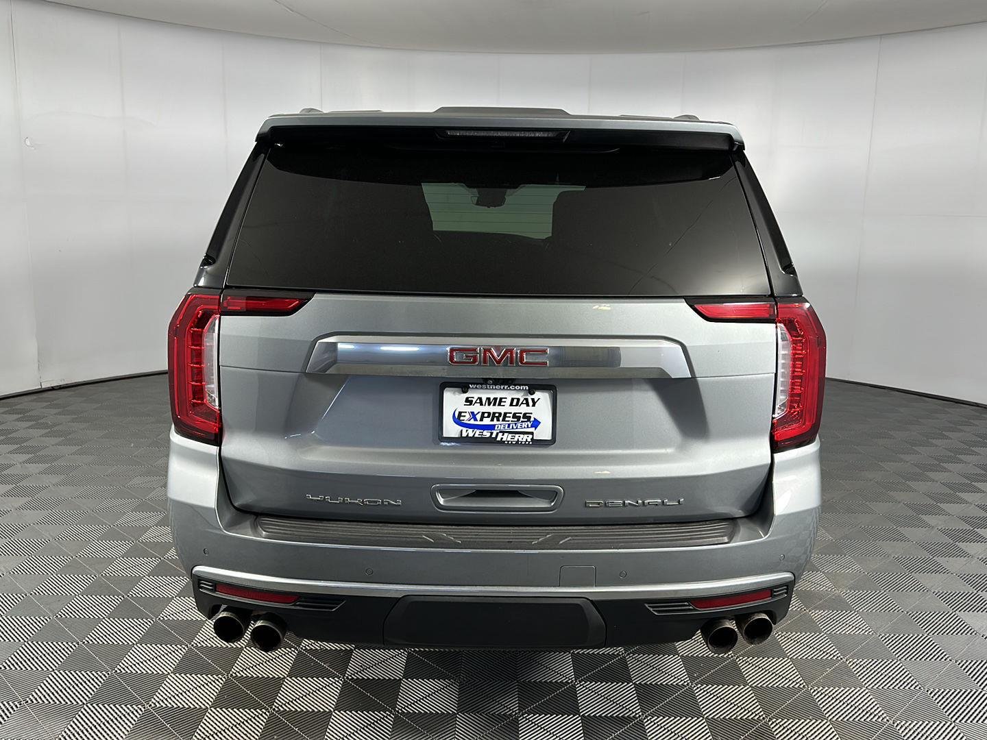 Used 2023 Sterling Metallic GMC Denali image 29