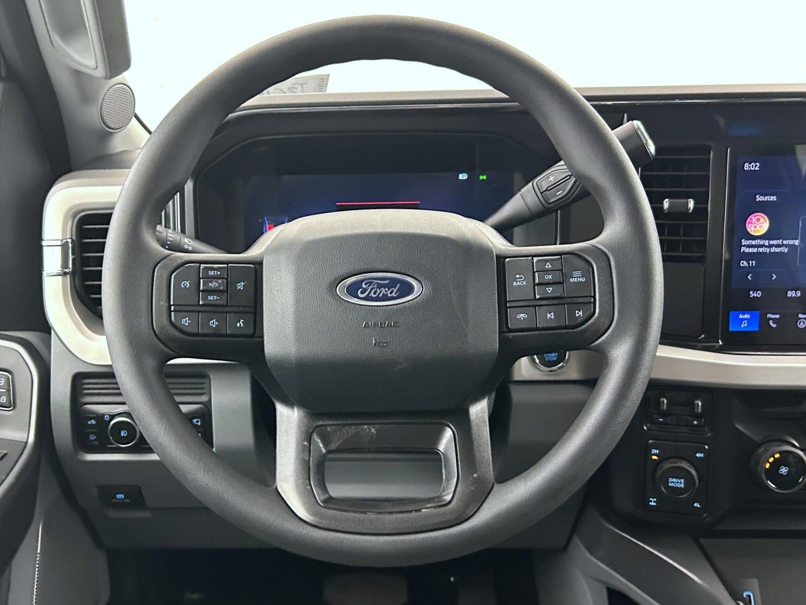 New 2026 Oxford White Ford XLT image 11